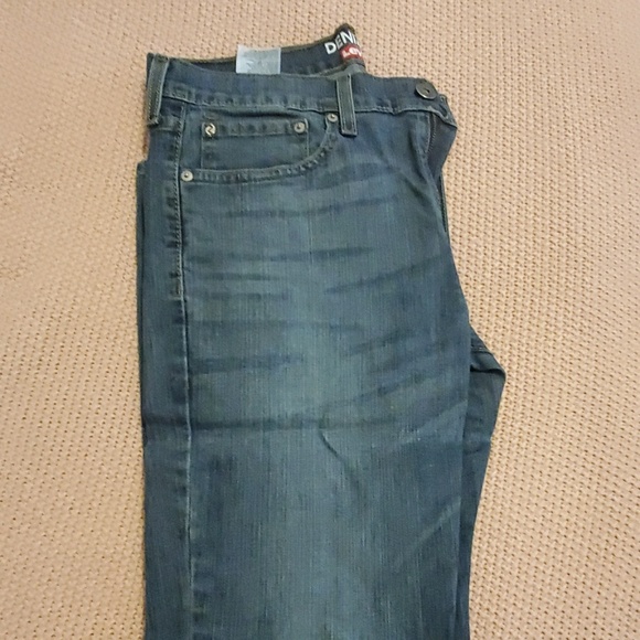 Jeans - Picture 2 of 3